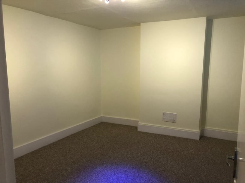 Patio area, own front door, fast wifi